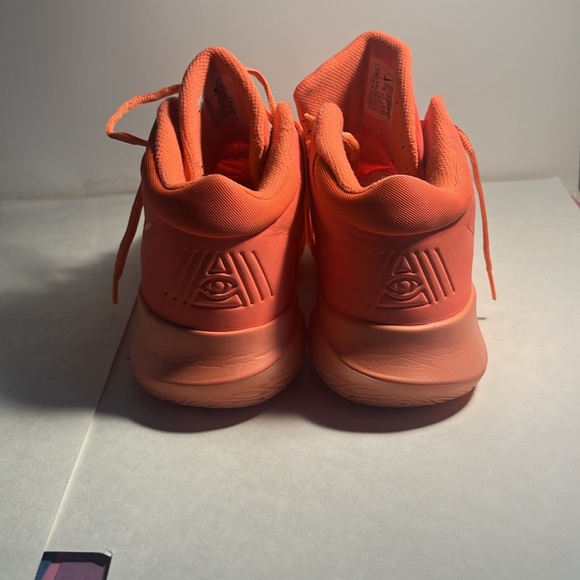 Nike kyrie flytrap pink flamingo - Picture 3 of 5